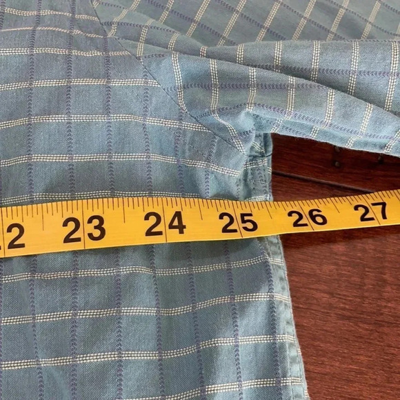 Cutter & Buck short sleeved checkered button down shirt, blue. Men’s XL Tall - Picture 5 of 13